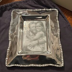 Beatriz Ball 5x7 frame